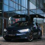 Электромобили Tesla в Москве